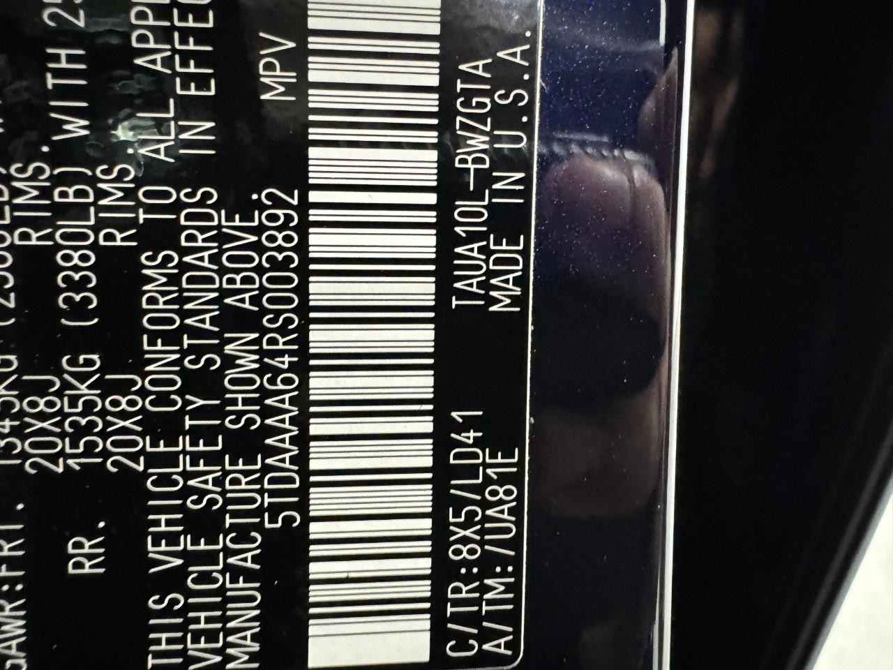 Lexus TX Vehicle Full-screen Gallery Image 34