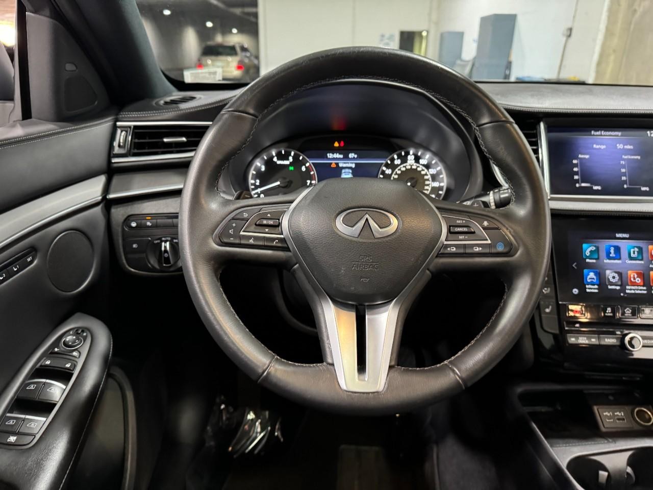 INFINITI QX55 Vehicle Full-screen Gallery Image 13