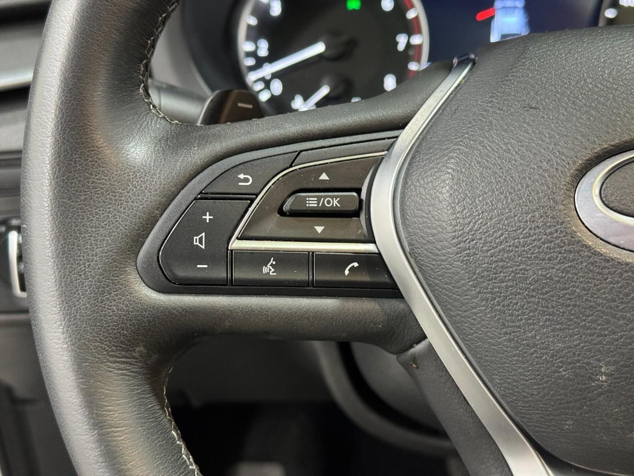 INFINITI QX55 Vehicle Full-screen Gallery Image 28