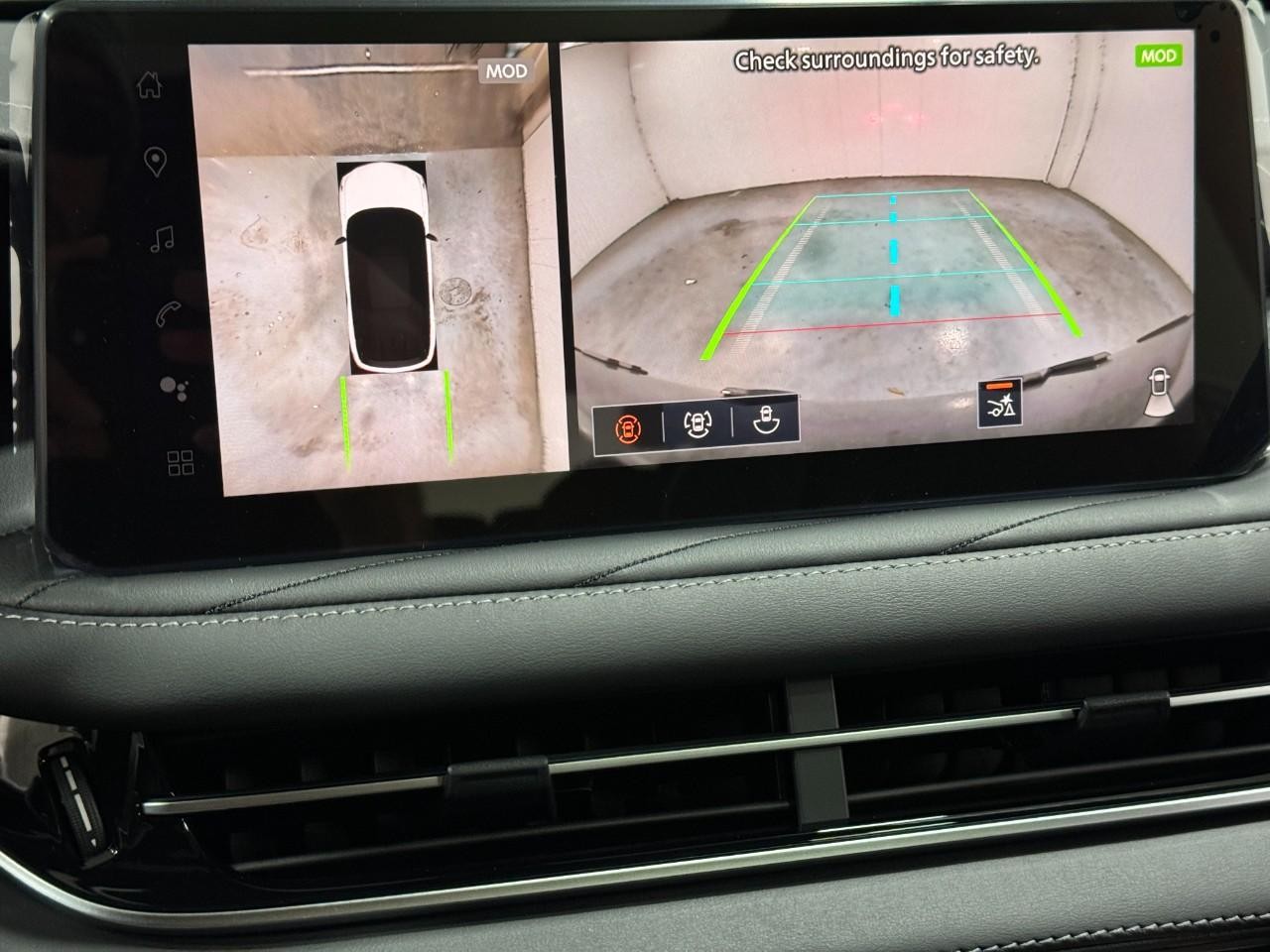 INFINITI QX60 Vehicle Full-screen Gallery Image 36