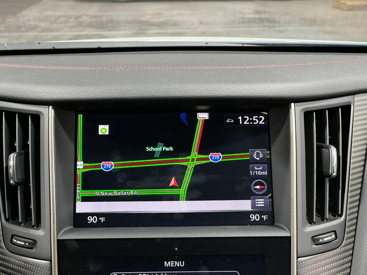 INFINITI Q50 Vehicle Full-screen Gallery Image 14