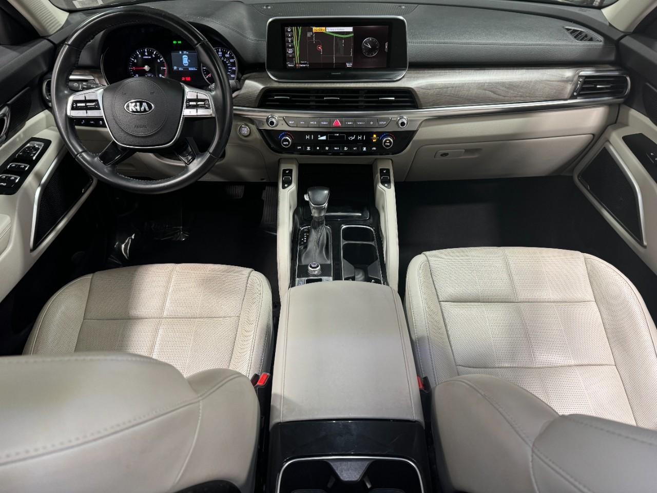 Kia Telluride Vehicle Full-screen Gallery Image 14