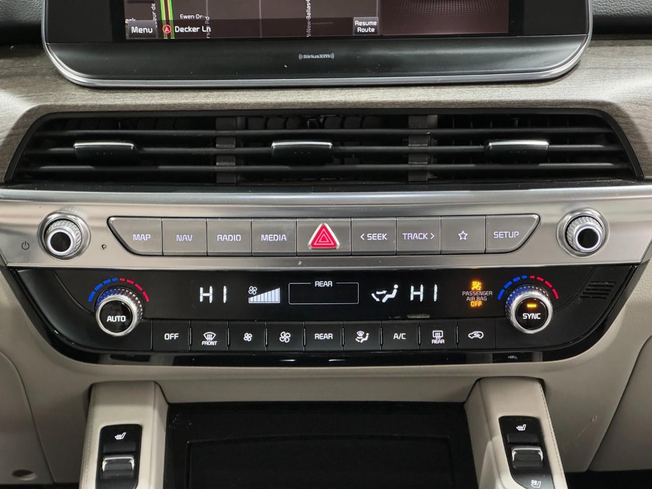 Kia Telluride Vehicle Full-screen Gallery Image 17