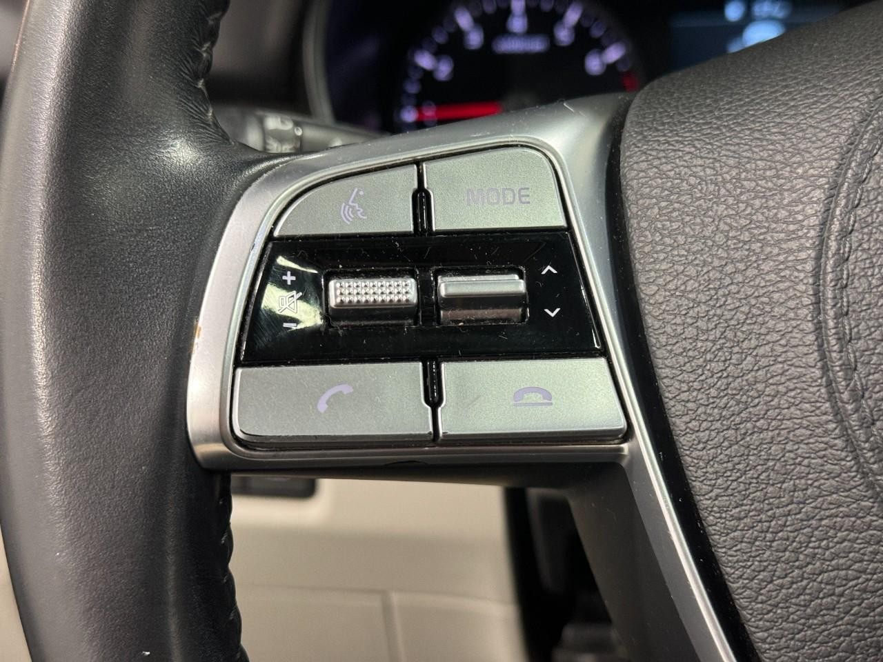 Kia Telluride Vehicle Full-screen Gallery Image 30