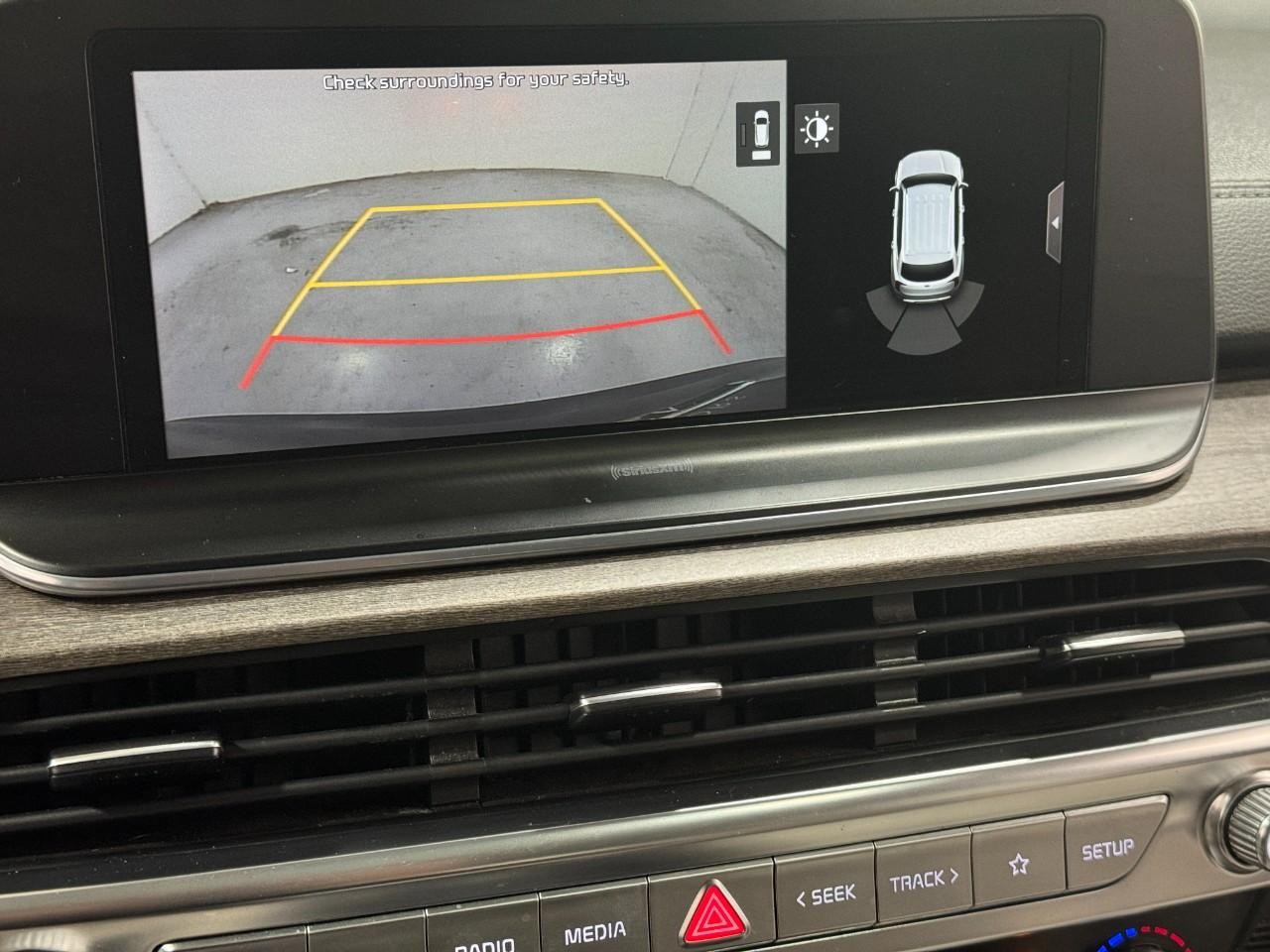 Kia Telluride Vehicle Full-screen Gallery Image 33