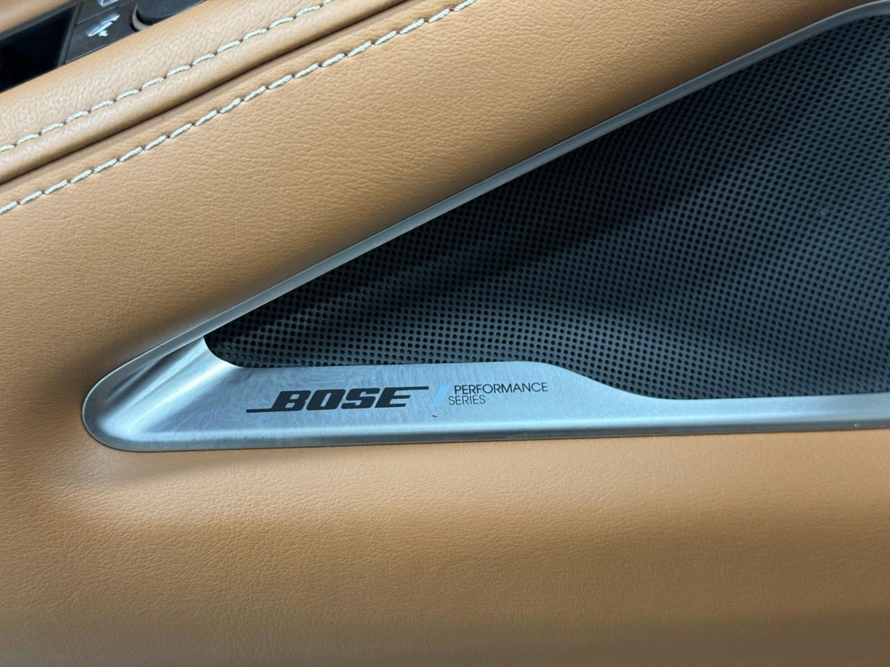 INFINITI QX60 Vehicle Full-screen Gallery Image 28