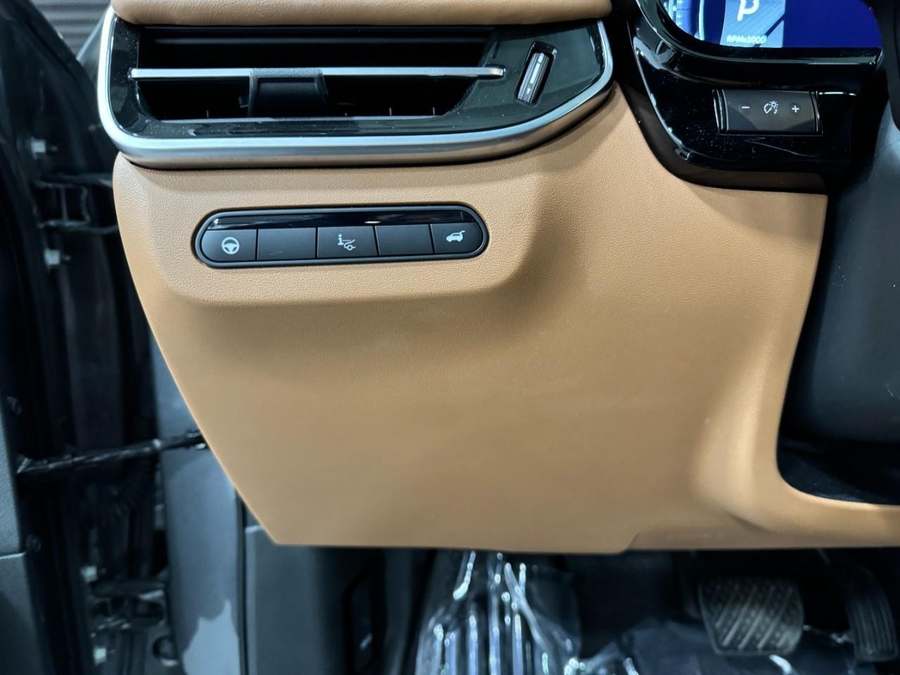 INFINITI QX60 Vehicle Full-screen Gallery Image 33