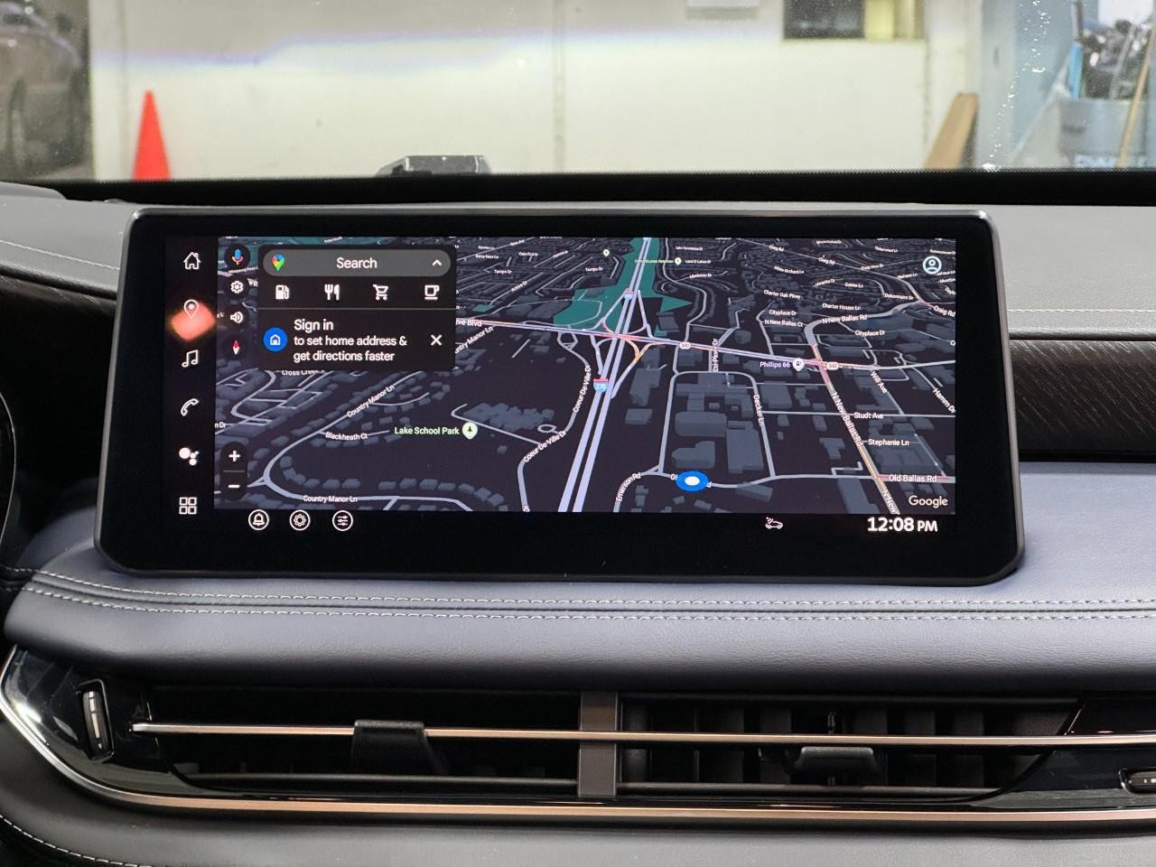 INFINITI QX60 Vehicle Full-screen Gallery Image 17