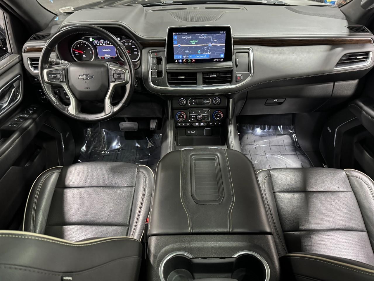 Chevrolet Tahoe Vehicle Full-screen Gallery Image 15