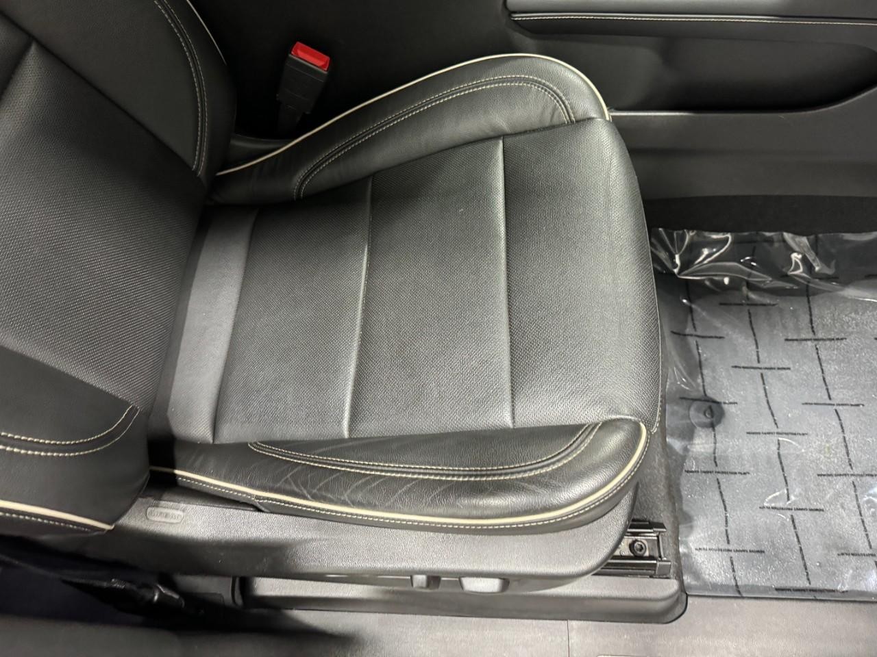 Chevrolet Tahoe Vehicle Full-screen Gallery Image 22