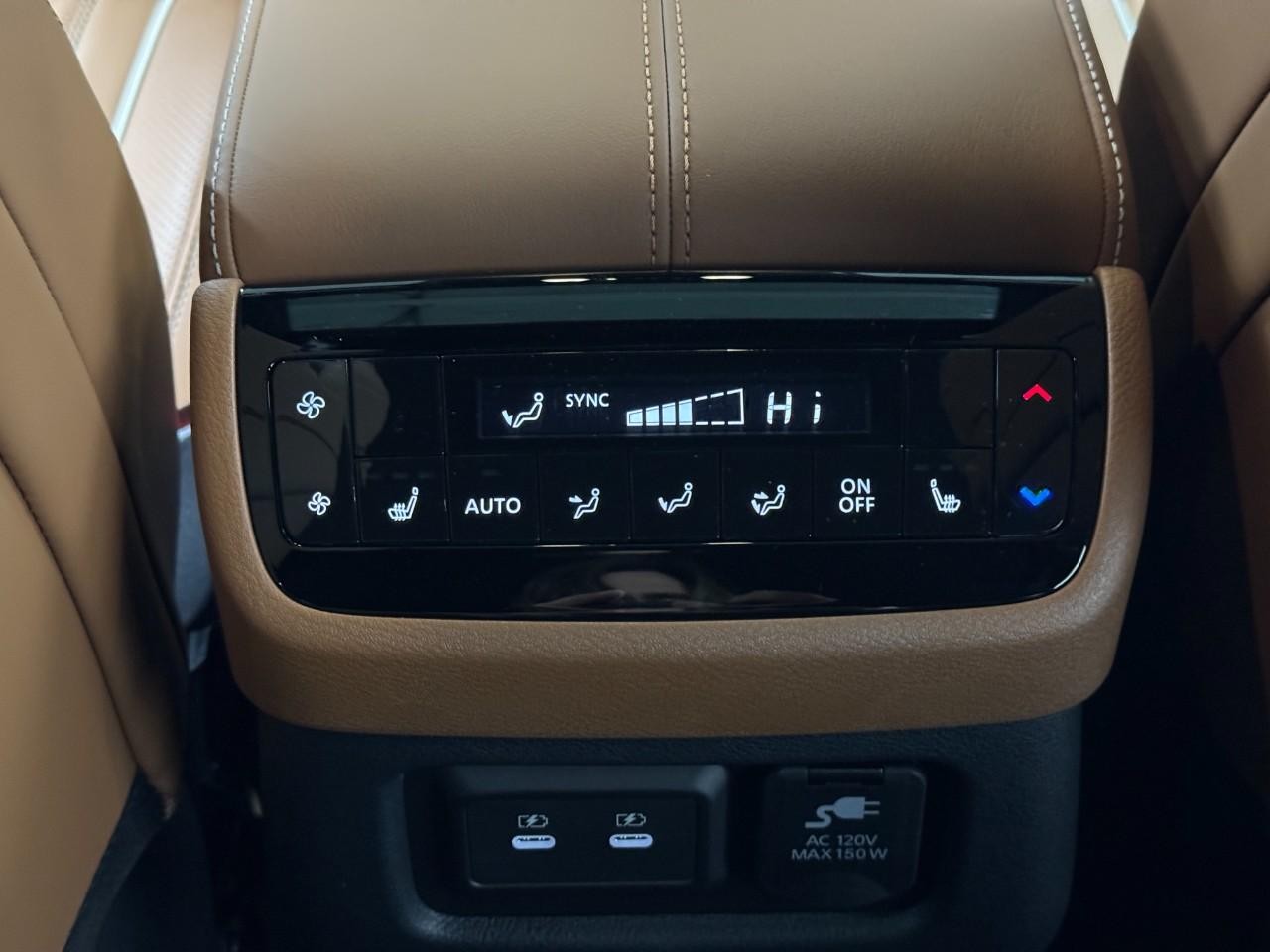 INFINITI QX60 Vehicle Full-screen Gallery Image 13