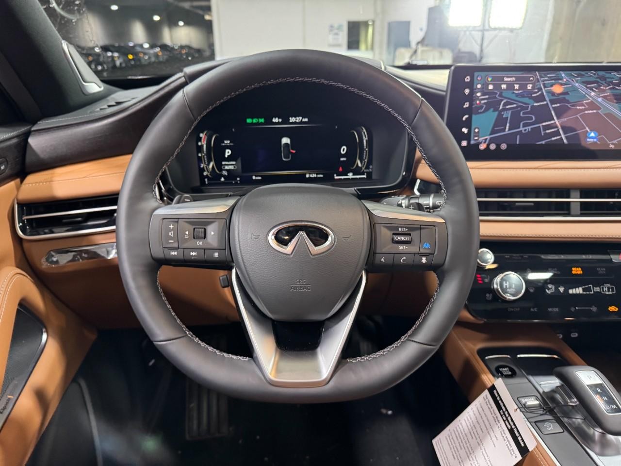 INFINITI QX60 Vehicle Full-screen Gallery Image 16