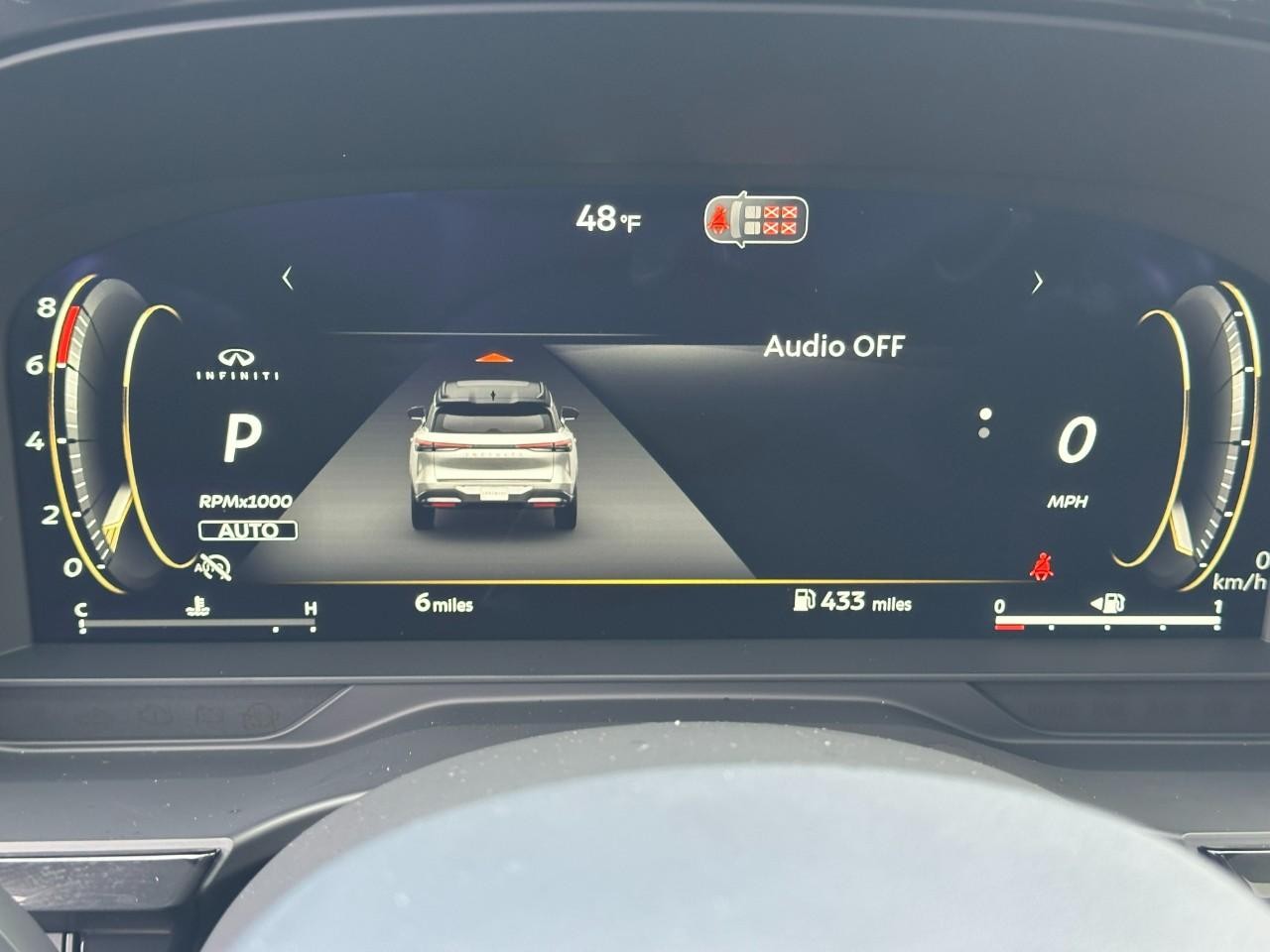 INFINITI QX60 Vehicle Full-screen Gallery Image 29