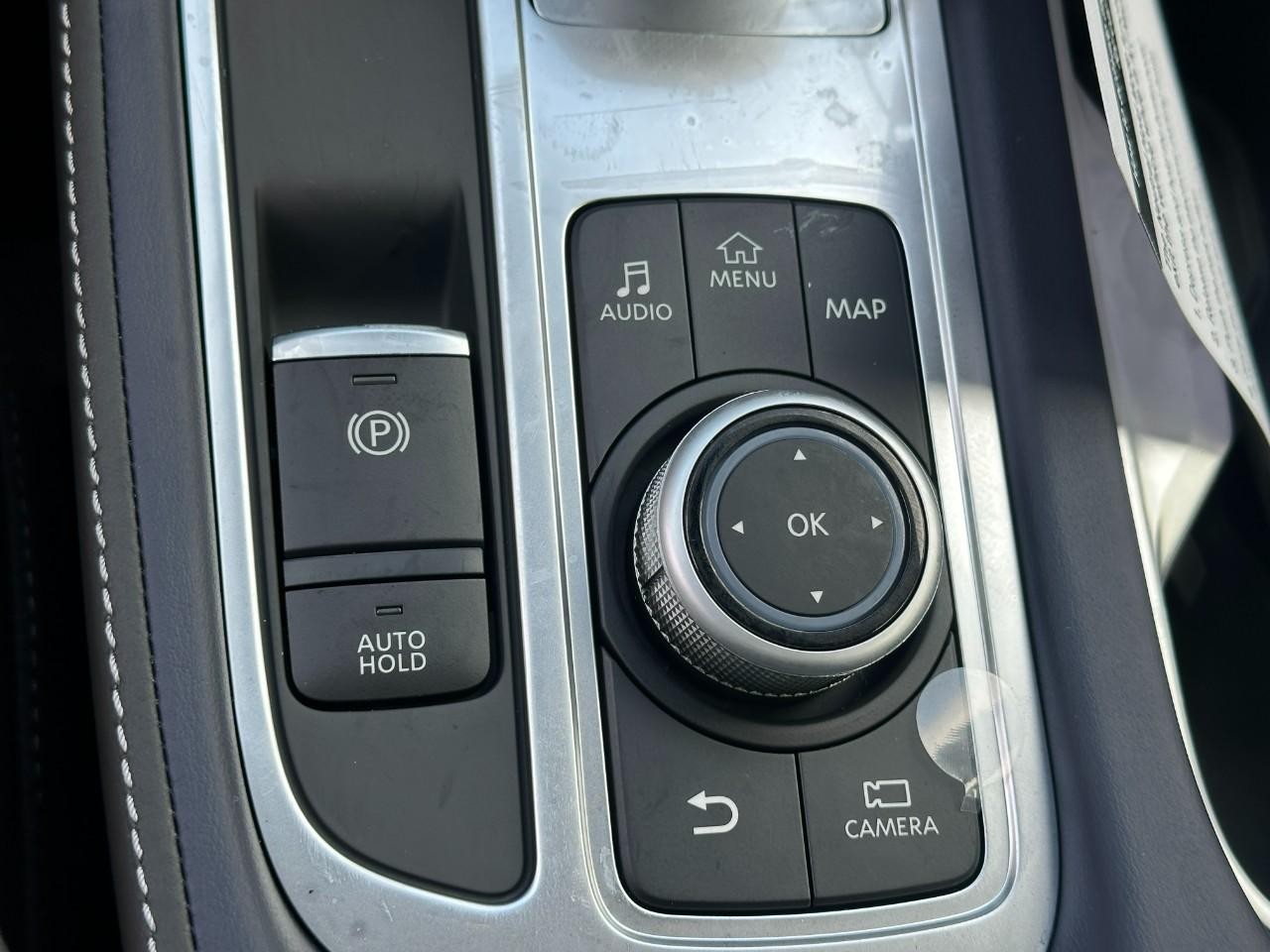 INFINITI QX60 Vehicle Full-screen Gallery Image 31