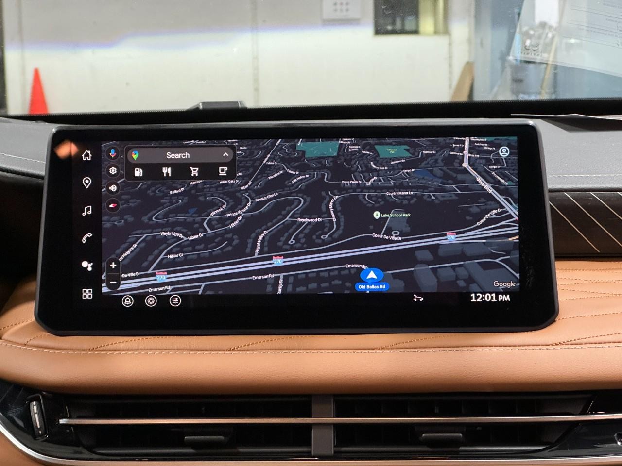 INFINITI QX60 Vehicle Full-screen Gallery Image 17