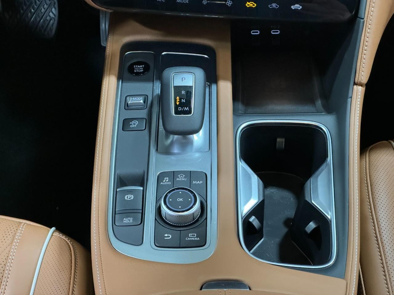 INFINITI QX60 Vehicle Full-screen Gallery Image 19