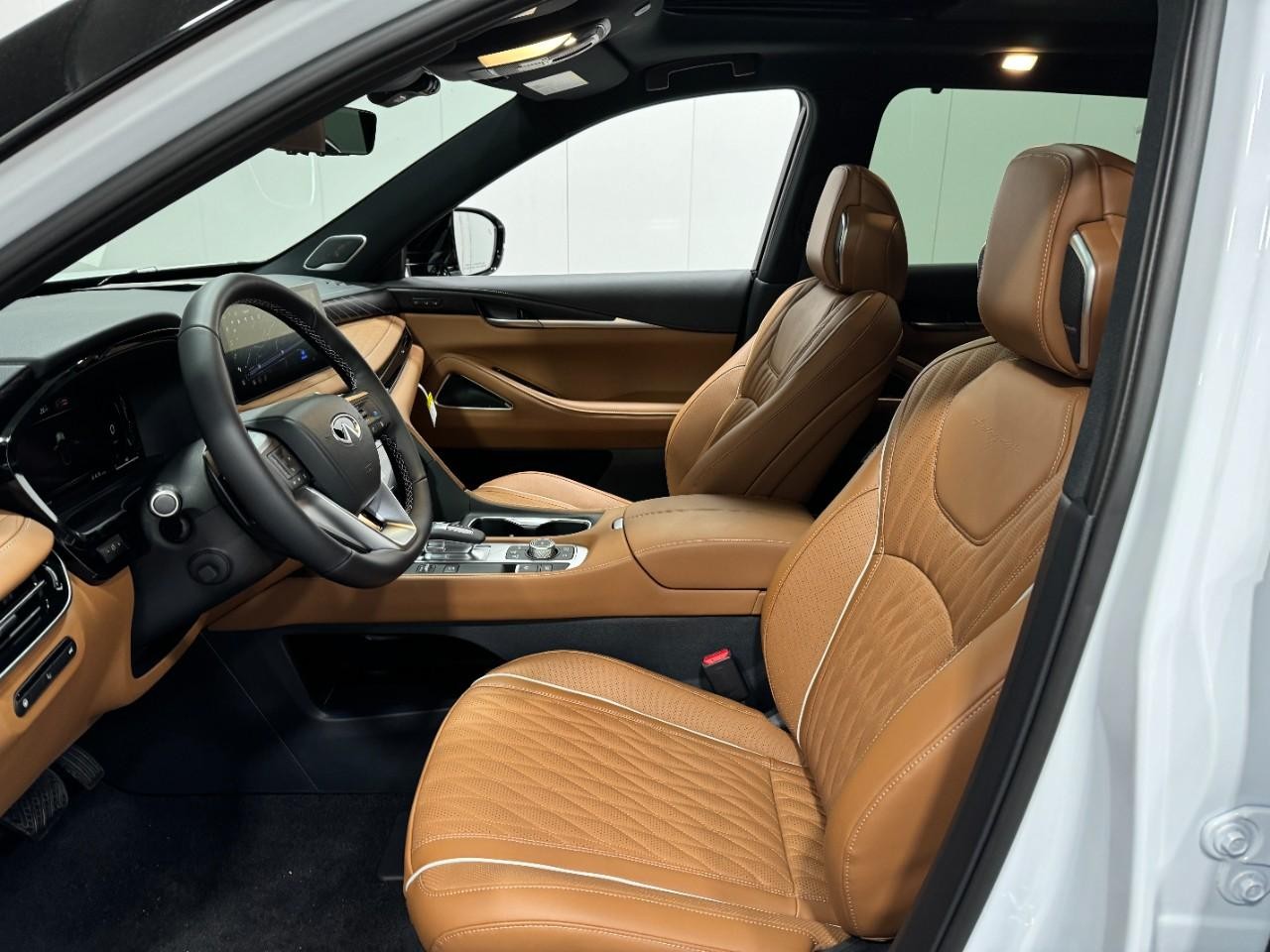 INFINITI QX60 Vehicle Full-screen Gallery Image 29