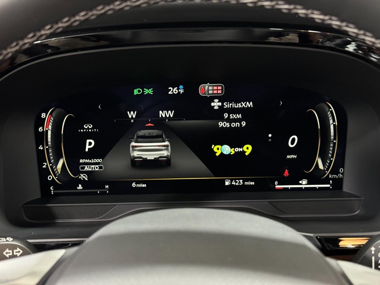 INFINITI QX60 Vehicle Full-screen Gallery Image 35