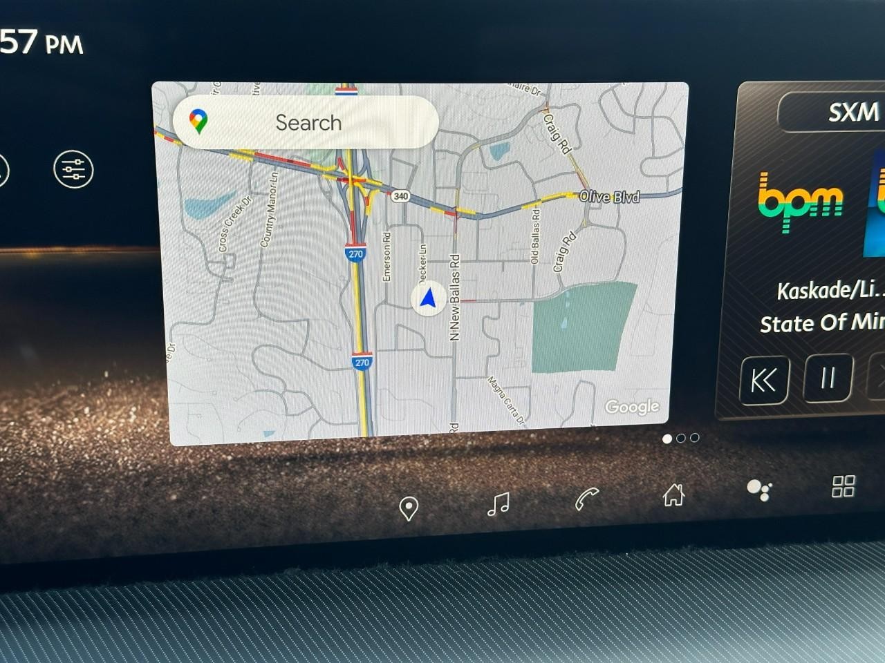 INFINITI QX80 Vehicle Full-screen Gallery Image 29