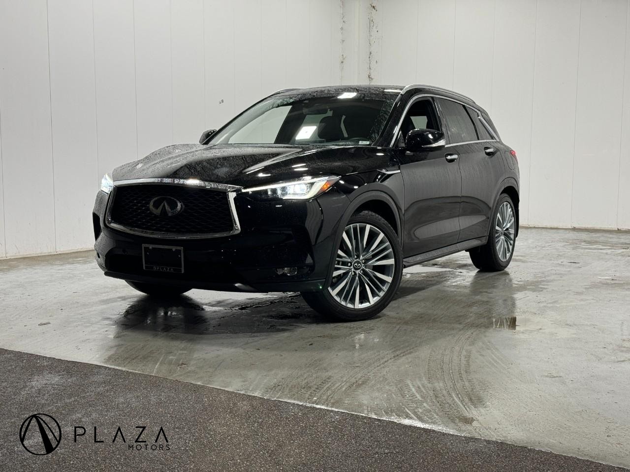 INFINITI QX50 Vehicle Full-screen Gallery Image 01