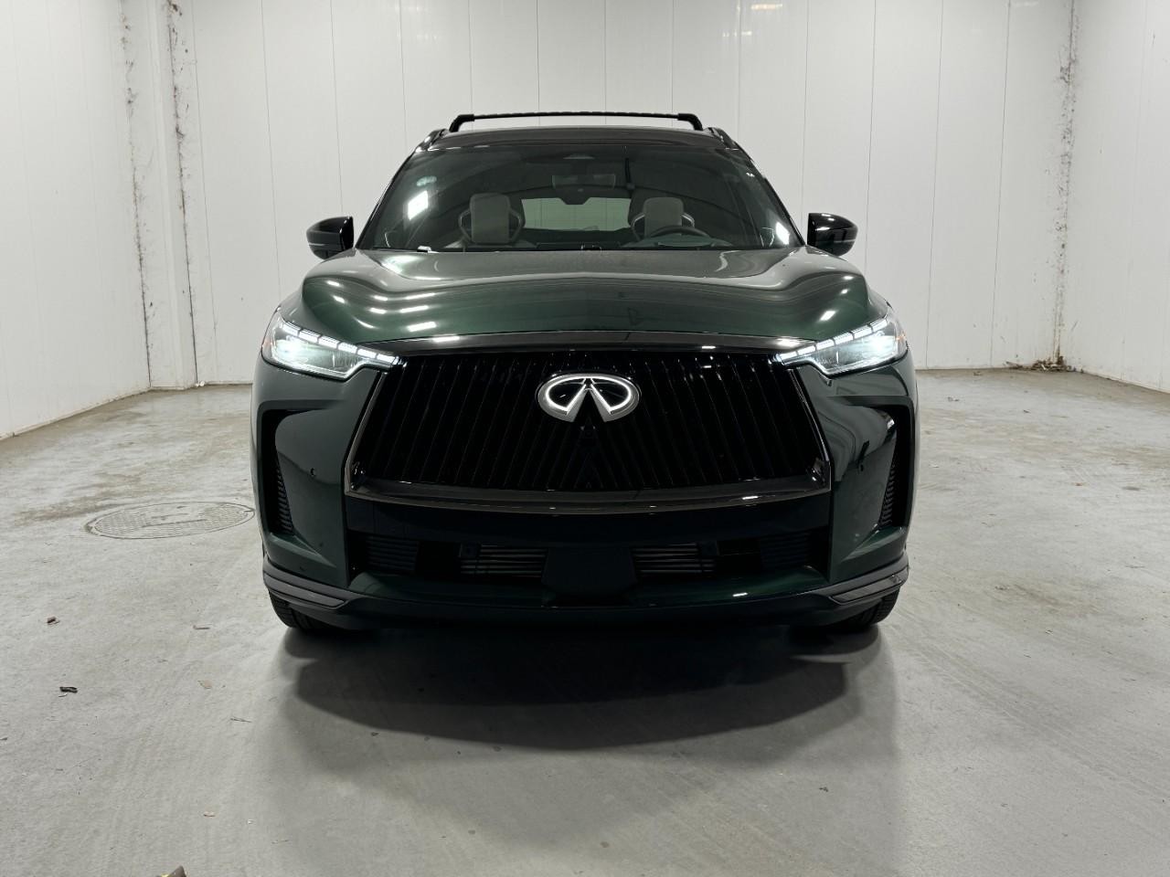 INFINITI QX60 Vehicle Full-screen Gallery Image 7