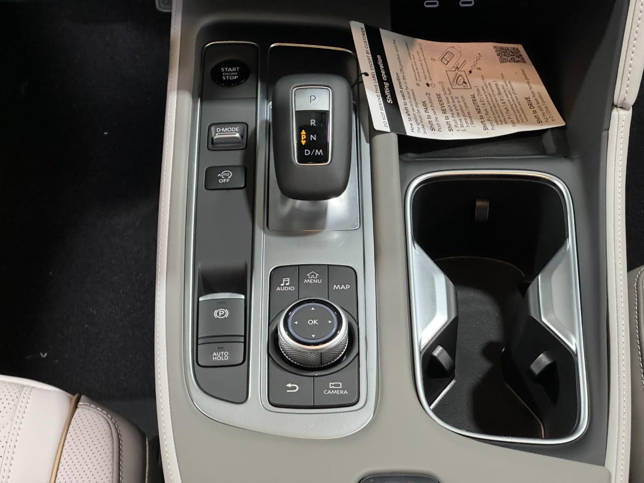 INFINITI QX60 Vehicle Full-screen Gallery Image 19