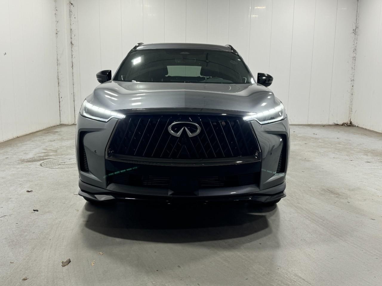 INFINITI QX60 Vehicle Full-screen Gallery Image 7