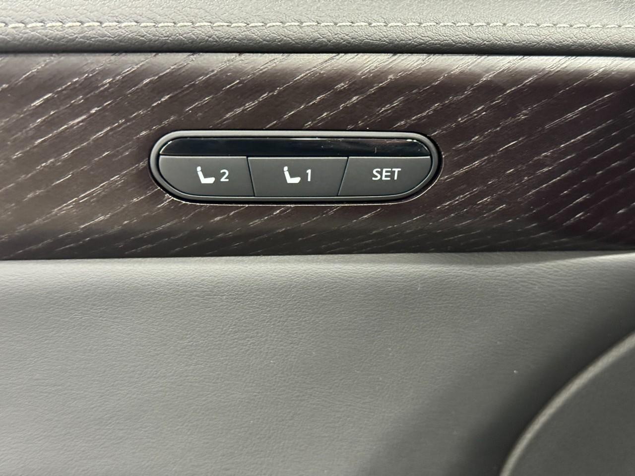 INFINITI QX60 Vehicle Full-screen Gallery Image 25