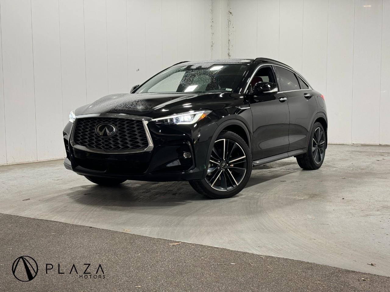 INFINITI QX55 Vehicle Full-screen Gallery Image 01