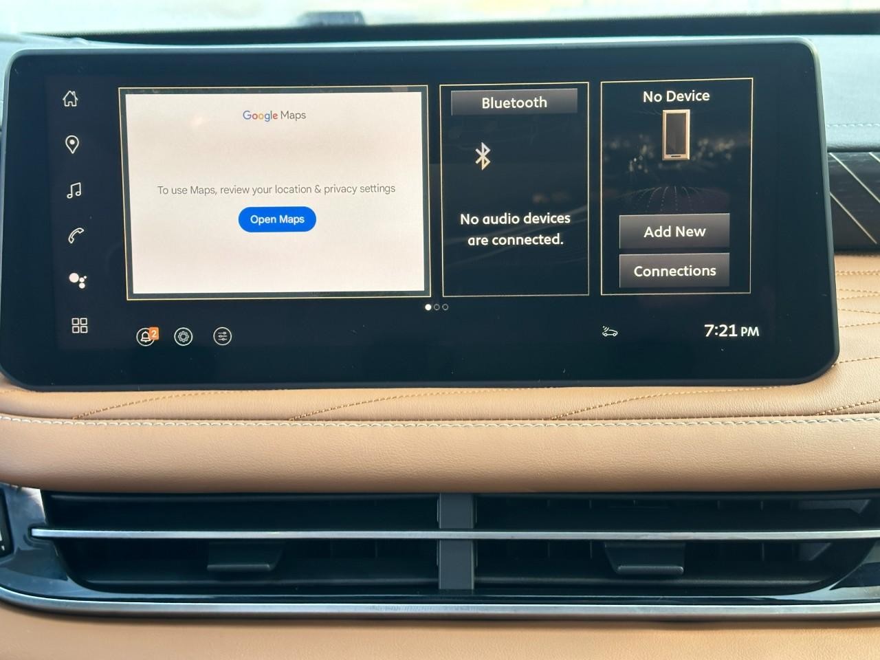 INFINITI QX60 Vehicle Full-screen Gallery Image 16