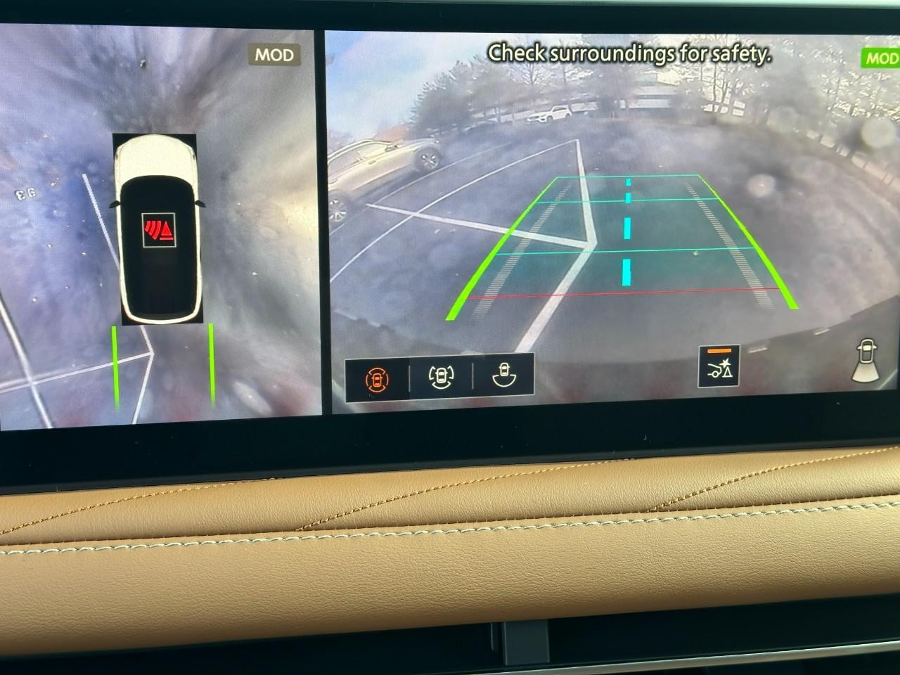 INFINITI QX60 Vehicle Full-screen Gallery Image 34