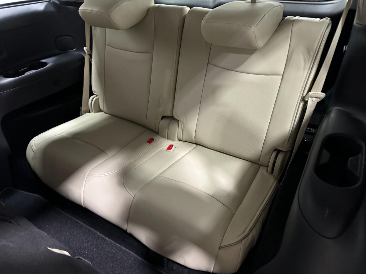 INFINITI QX60 Vehicle Full-screen Gallery Image 08