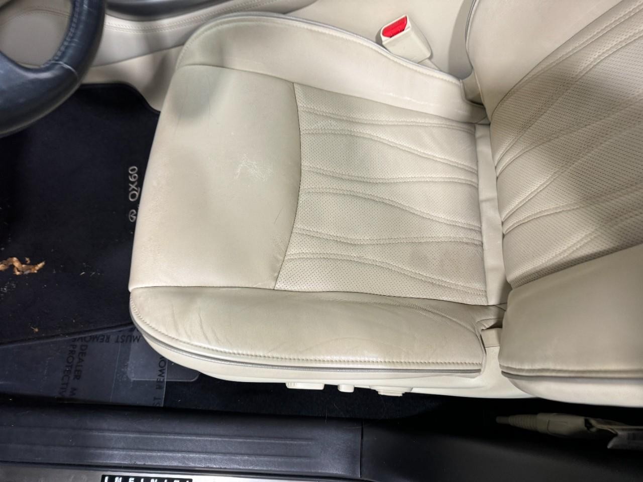 INFINITI QX60 Vehicle Full-screen Gallery Image 28