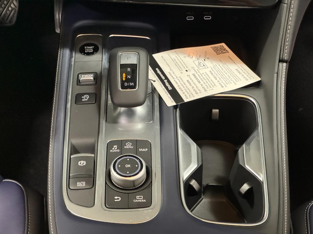 INFINITI QX60 Vehicle Full-screen Gallery Image 19