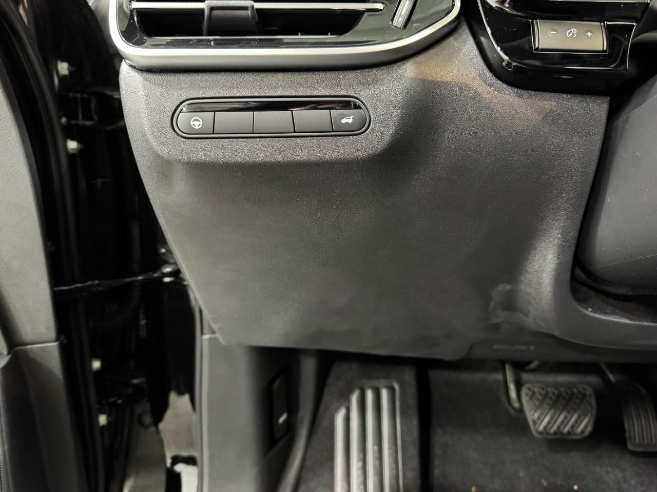 INFINITI QX60 Vehicle Full-screen Gallery Image 31