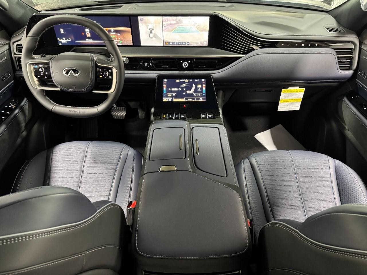 INFINITI QX80 Vehicle Full-screen Gallery Image 15