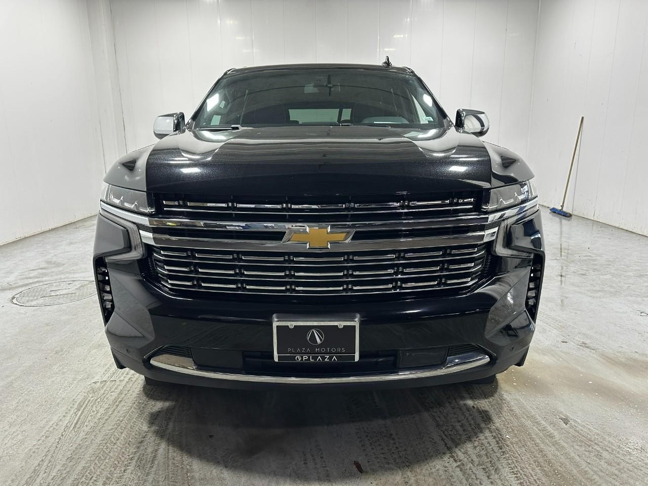 Chevrolet Tahoe Vehicle Full-screen Gallery Image 11