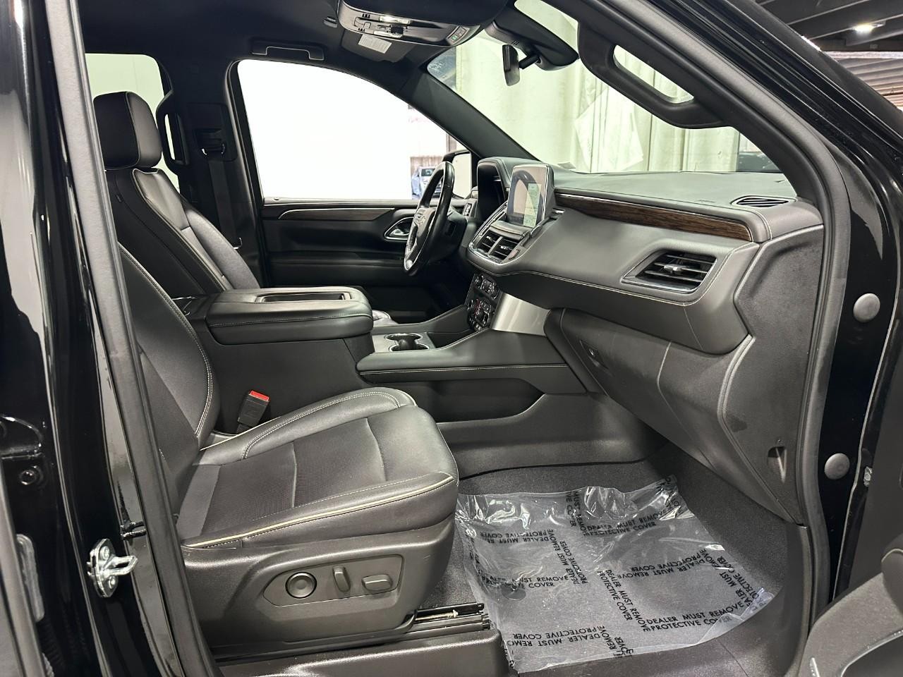 Chevrolet Tahoe Vehicle Full-screen Gallery Image 20