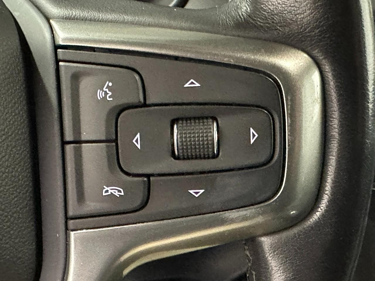 Chevrolet Tahoe Vehicle Full-screen Gallery Image 27