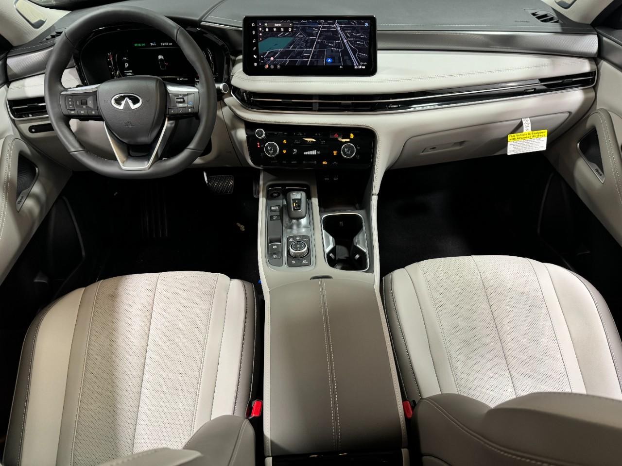 INFINITI QX60 Vehicle Full-screen Gallery Image 15