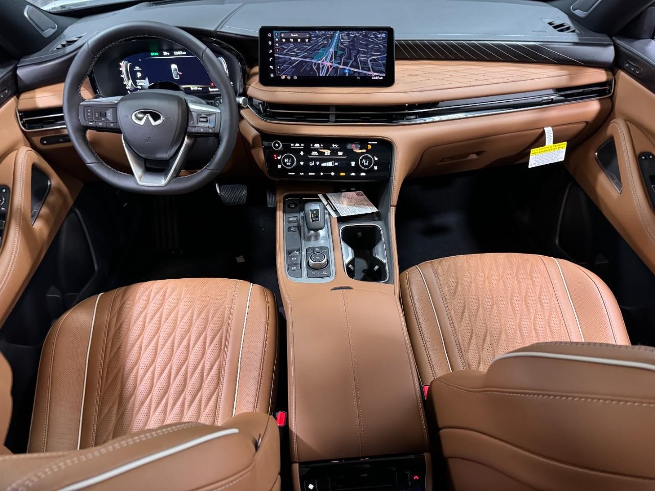 INFINITI QX60 Vehicle Full-screen Gallery Image 15