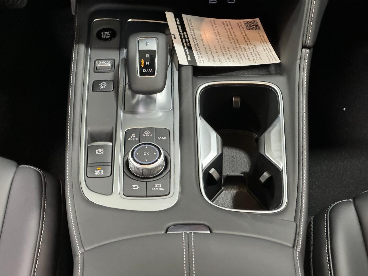 INFINITI QX60 Vehicle Full-screen Gallery Image 19