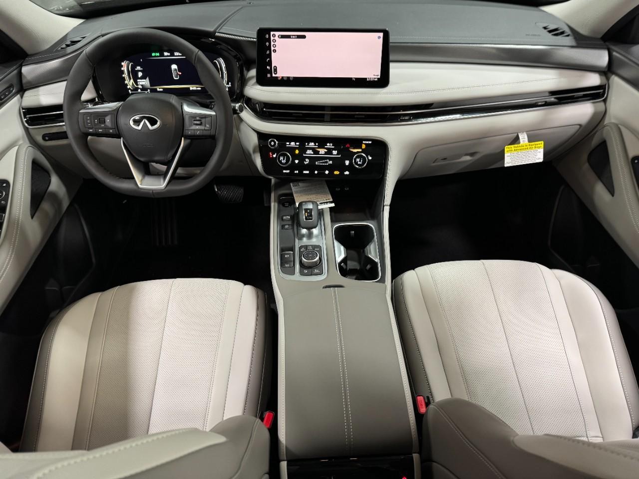 INFINITI QX60 Vehicle Full-screen Gallery Image 15