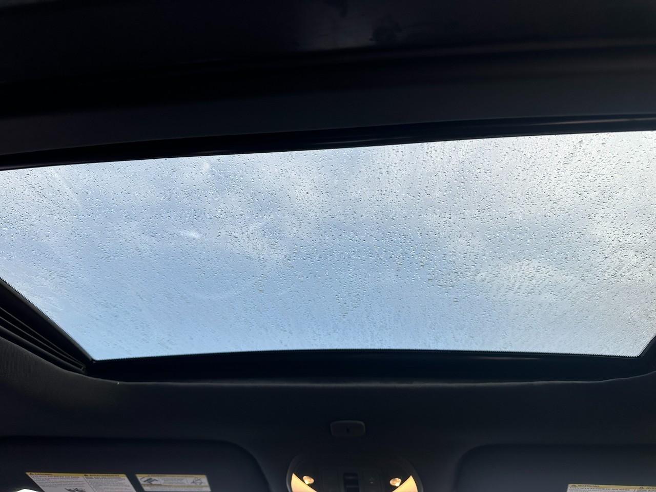 INFINITI QX60 Vehicle Full-screen Gallery Image 13