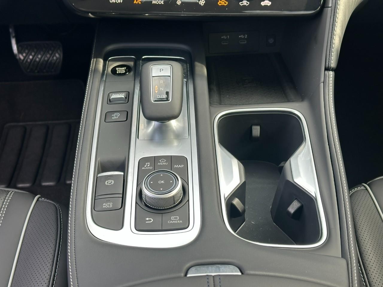 INFINITI QX60 Vehicle Full-screen Gallery Image 18