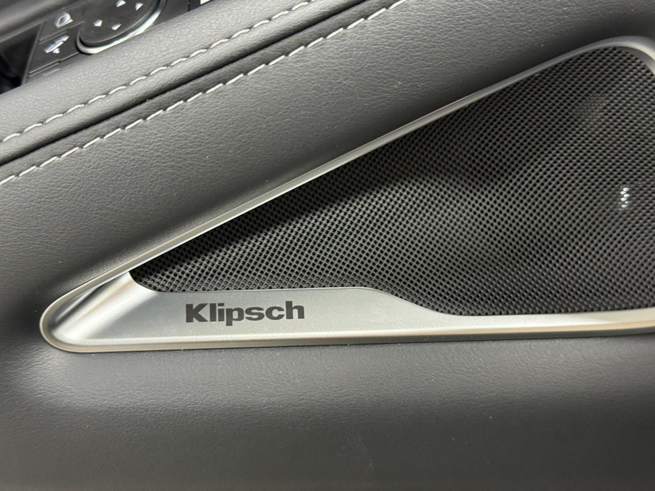 INFINITI QX60 Vehicle Full-screen Gallery Image 27