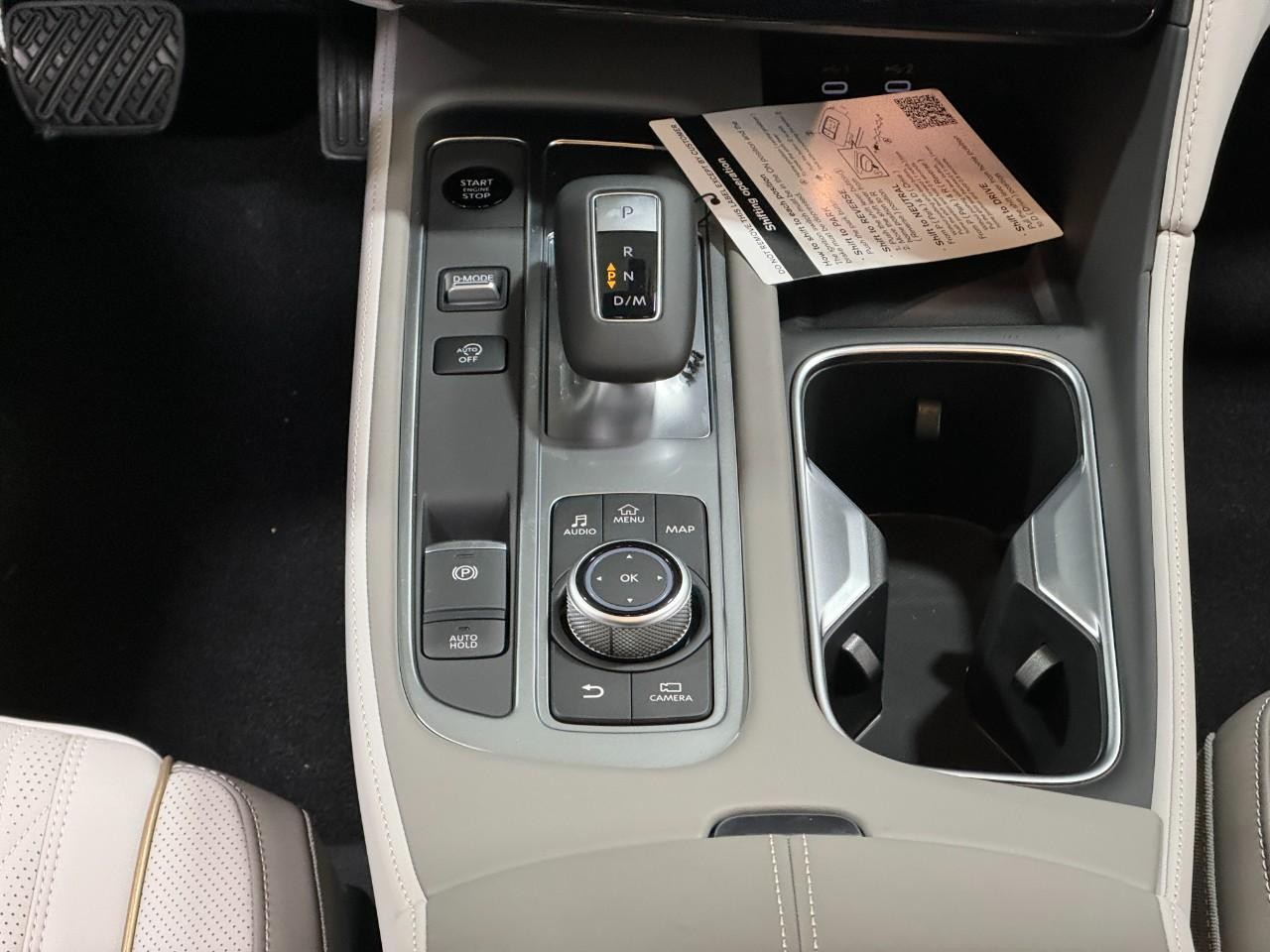 INFINITI QX60 Vehicle Full-screen Gallery Image 19