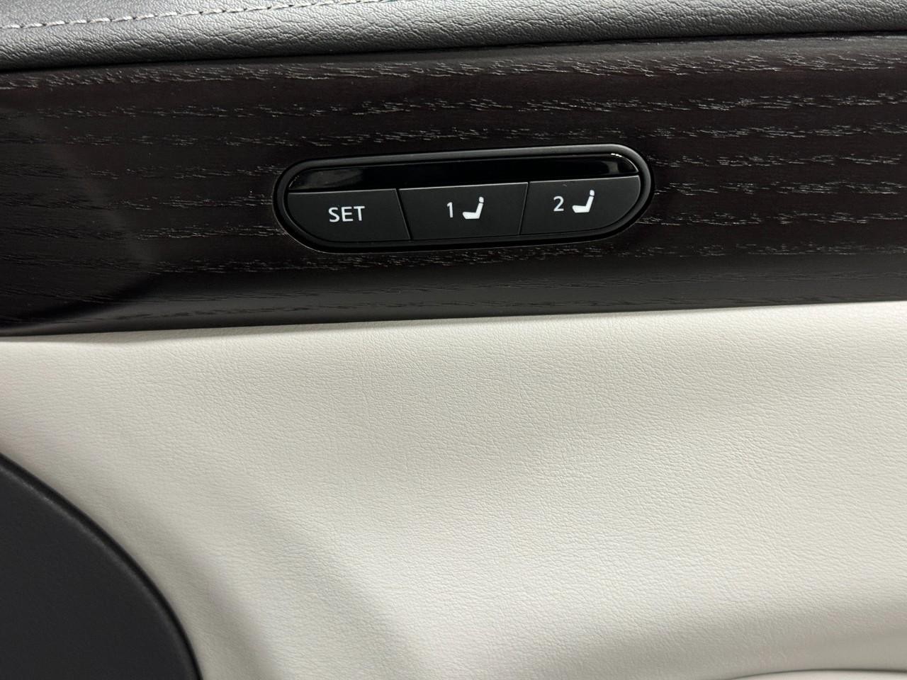 INFINITI QX60 Vehicle Full-screen Gallery Image 24