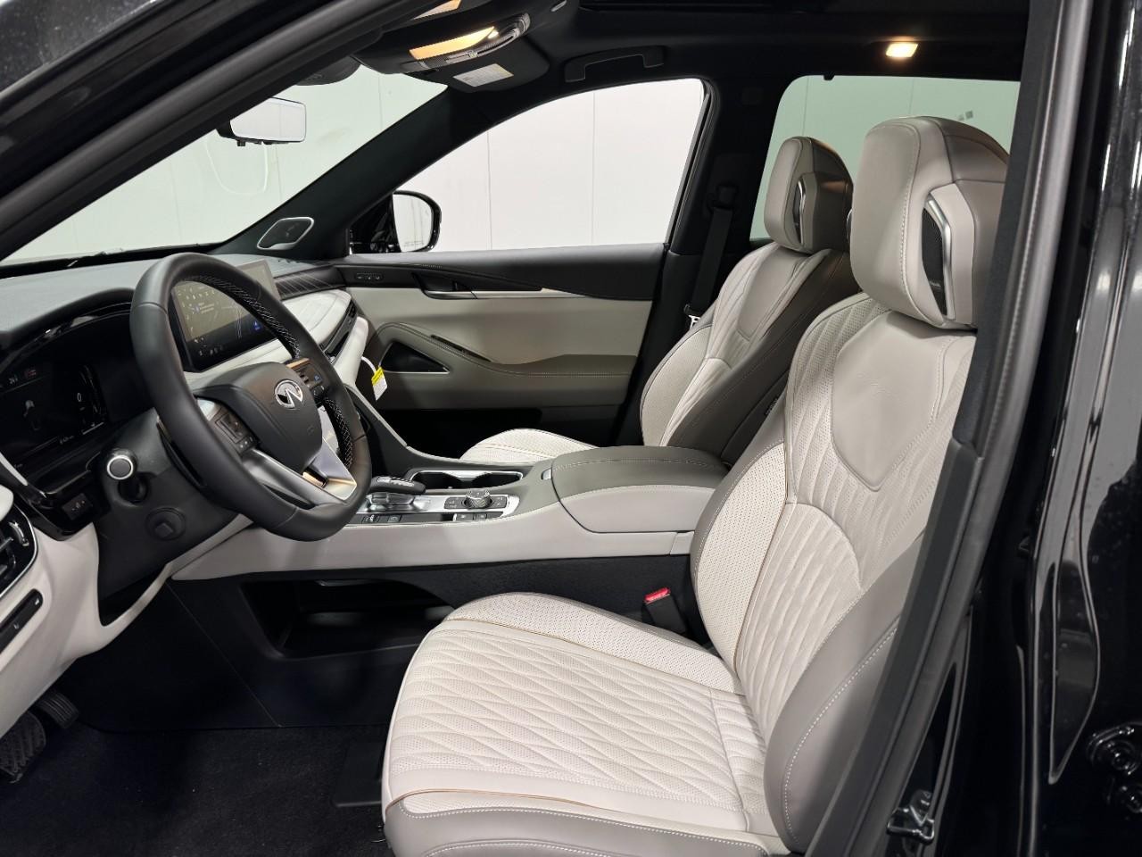 INFINITI QX60 Vehicle Full-screen Gallery Image 29