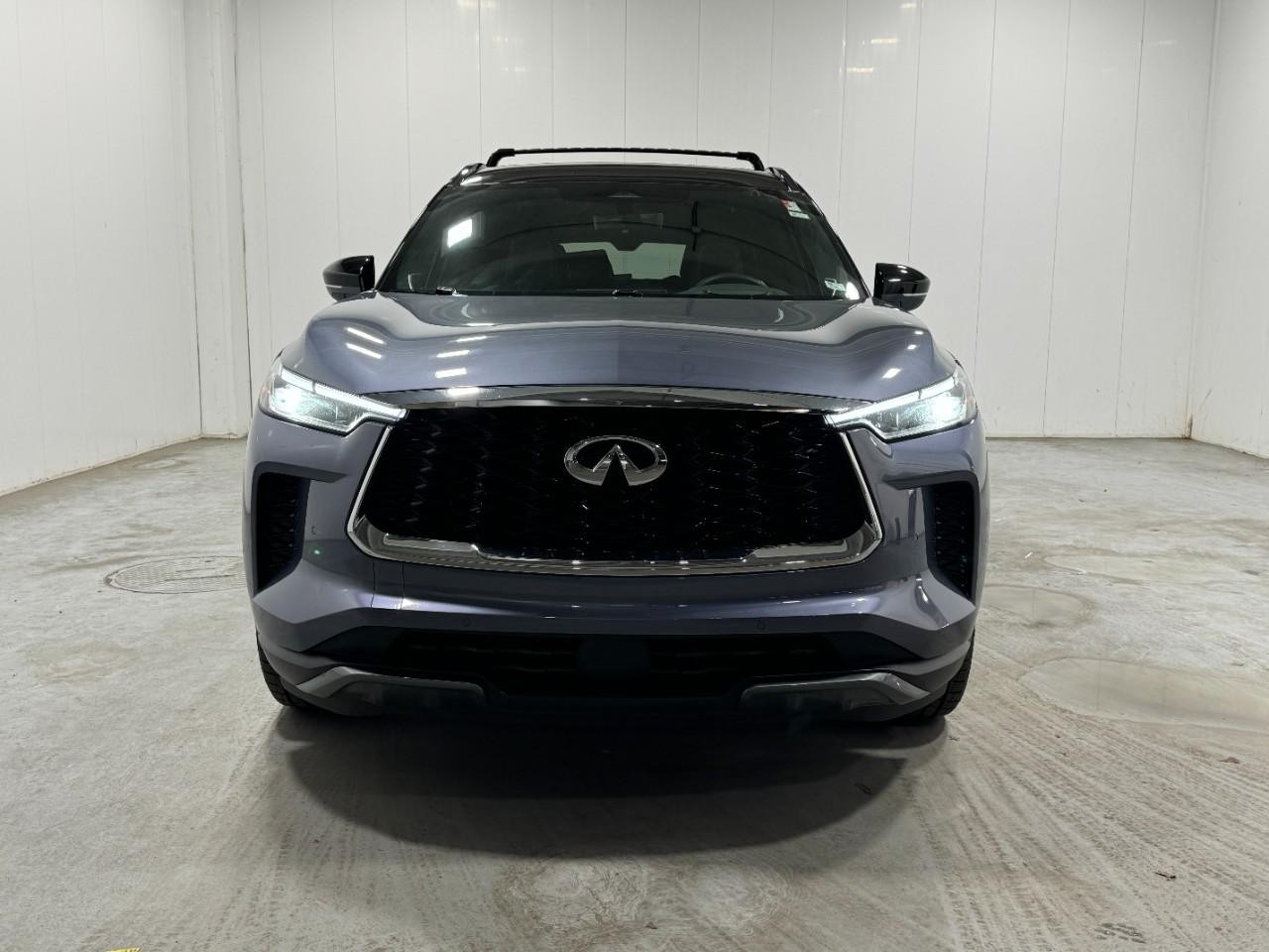 INFINITI QX60 Vehicle Full-screen Gallery Image 07